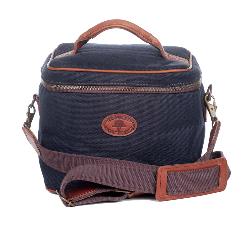 MR_CCBB_Camera-Console-Bag-with-Strap_Black_1