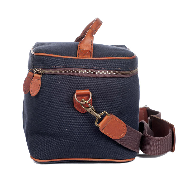 MR_CCBB_Camera-Console-Bag-with-Strap_Black_3