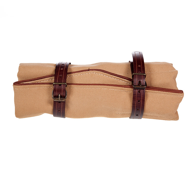 MR_Knife-Roll---Steak-Knife-+-Fork_Sand-+-Walnut-Handles_5