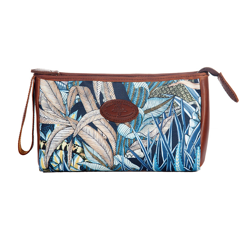 MR_TTBA_Timau-Toiletry-Bag_Ardmore---SFD_1