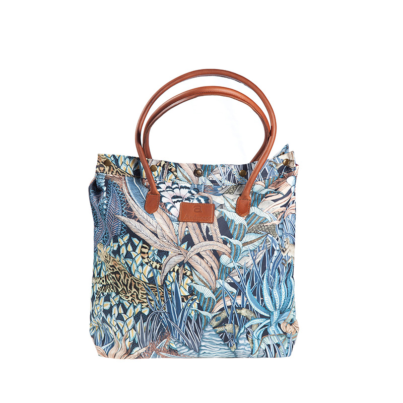 TRTBA---Travellers-Tote-Bag-ARDMORE-(Sabie-Forest-Dawn)2