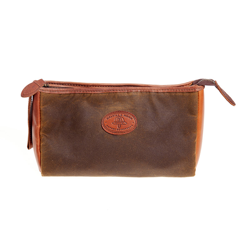 MR_TTBW_Timau-Toiletry-Bag_Guti-Waxed-Cotton_1
