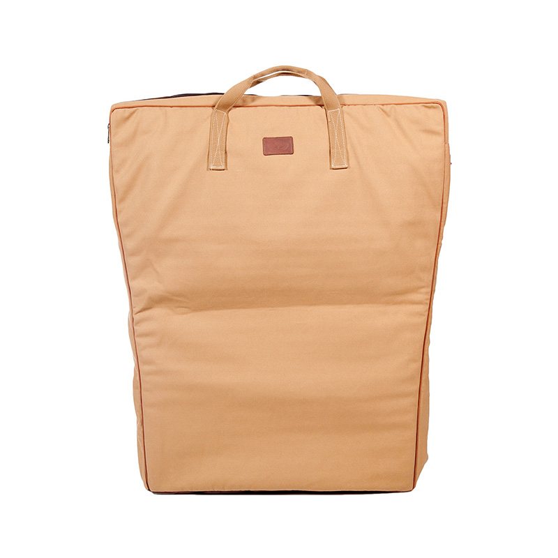 MR_Coaching-Table-Bag_Sand_1