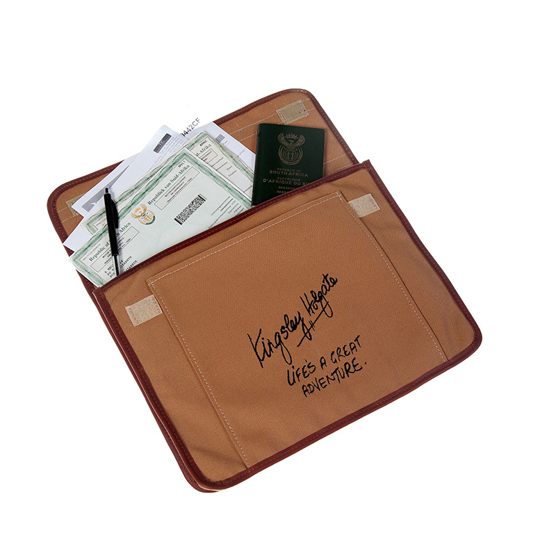 MR_Kingsley_Border-Pouch_10